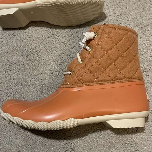 Sperry Saltwater Quilted
Waterproof Rain Boot (Women) 9m - Picture 4 of 5